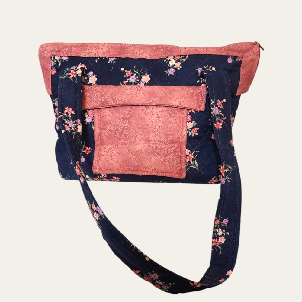 🌸Vintage Quilted Handbag